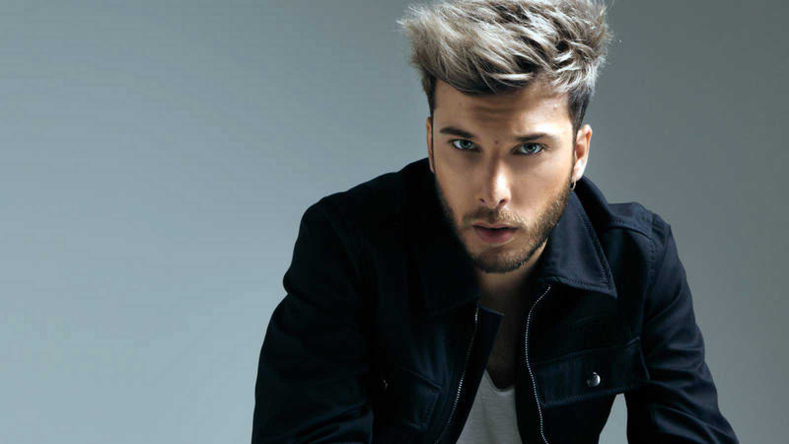 Cantante más famoso de España: Un título que desafía el género Cantante más famoso de España: Un título que desafía el género
