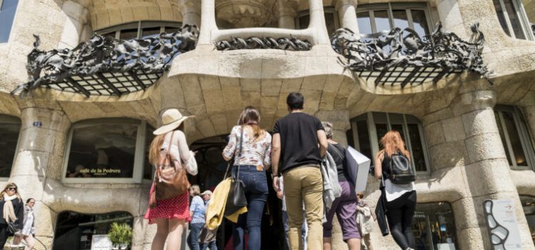 Cataluña bate el récord de turistas internacionales hasta julio
